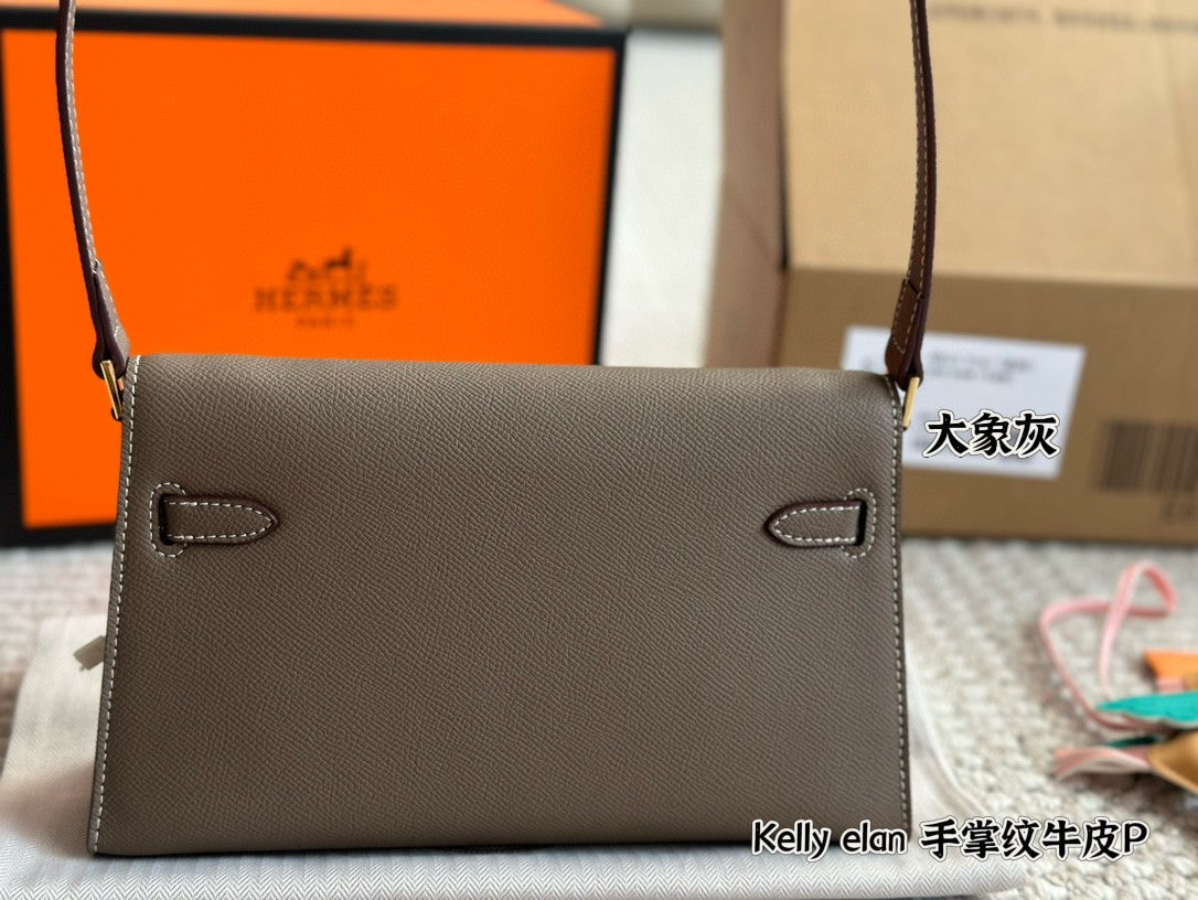 Hermes Hand-textured cowhide leather