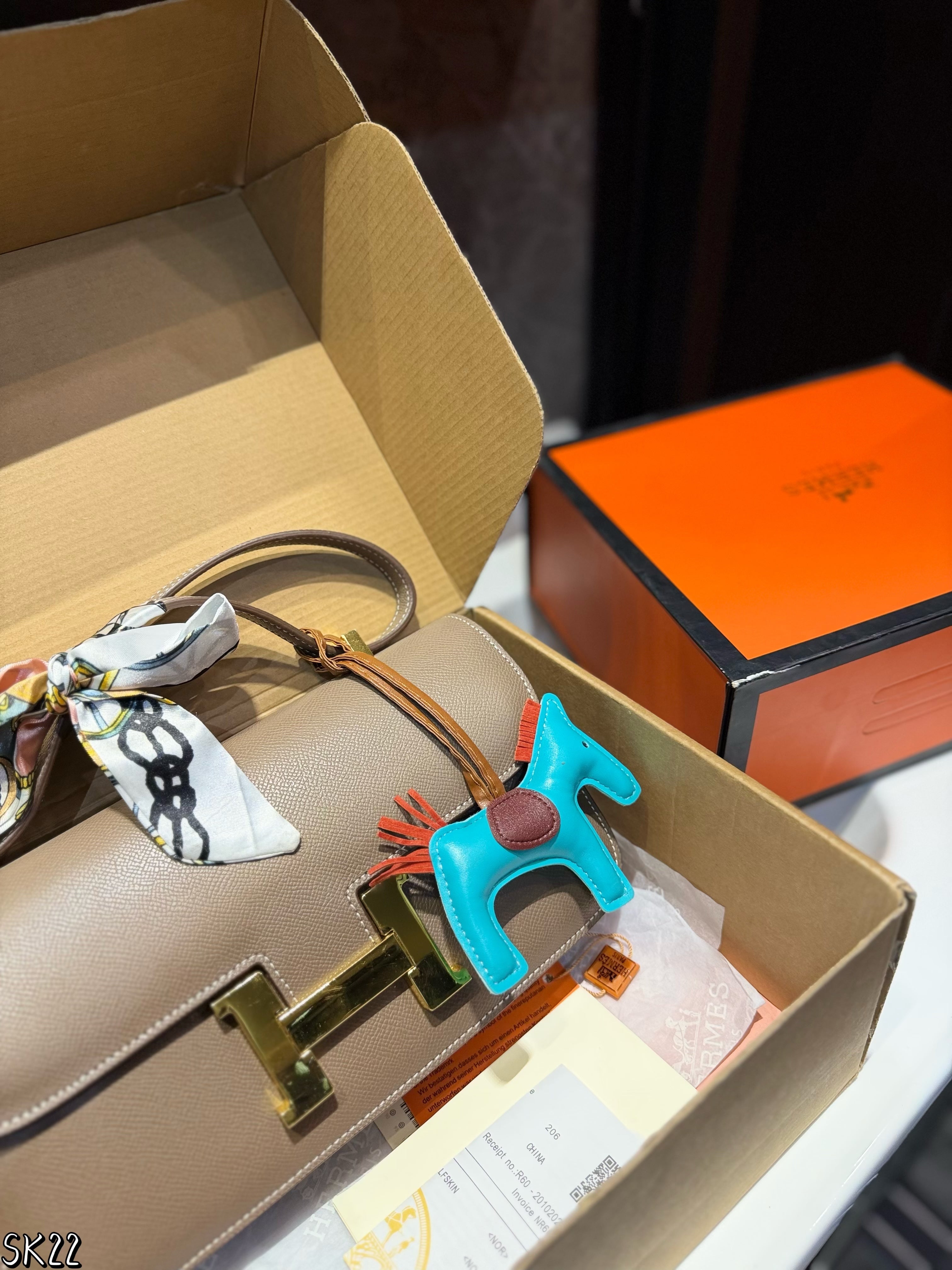Hermes leather stewardess bag