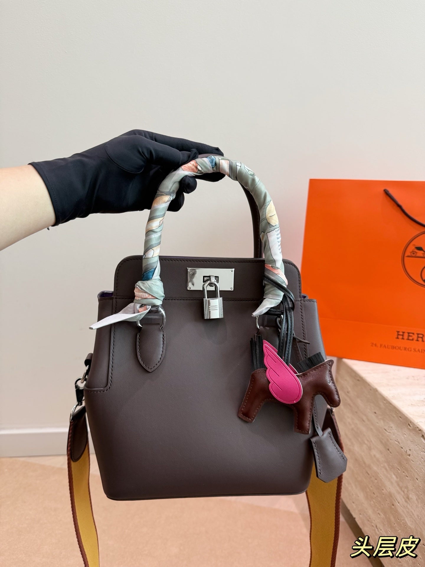 Hermes 18 Elephant Grey Toolbox 20 Milk Carton