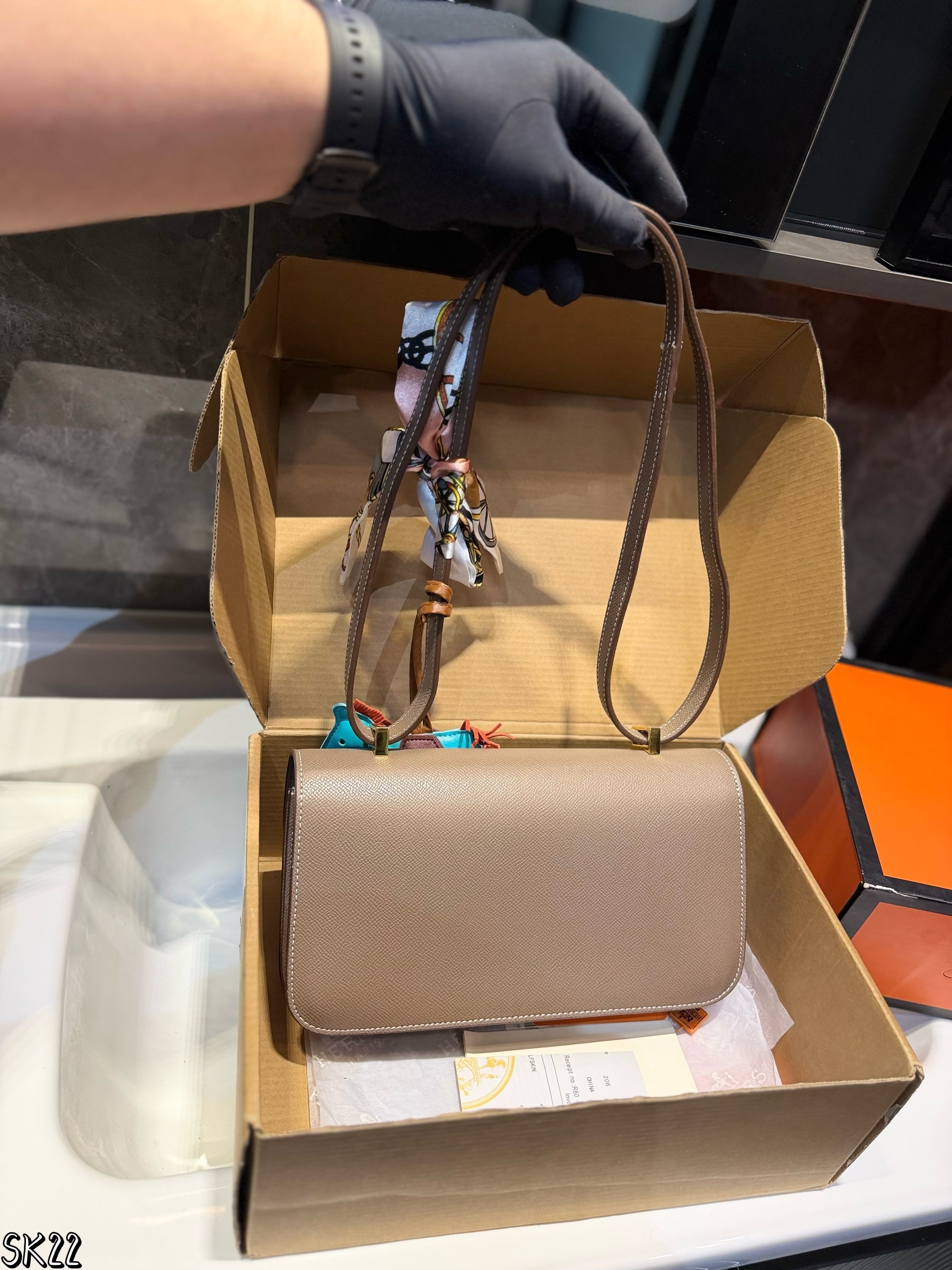 Hermes leather stewardess bag