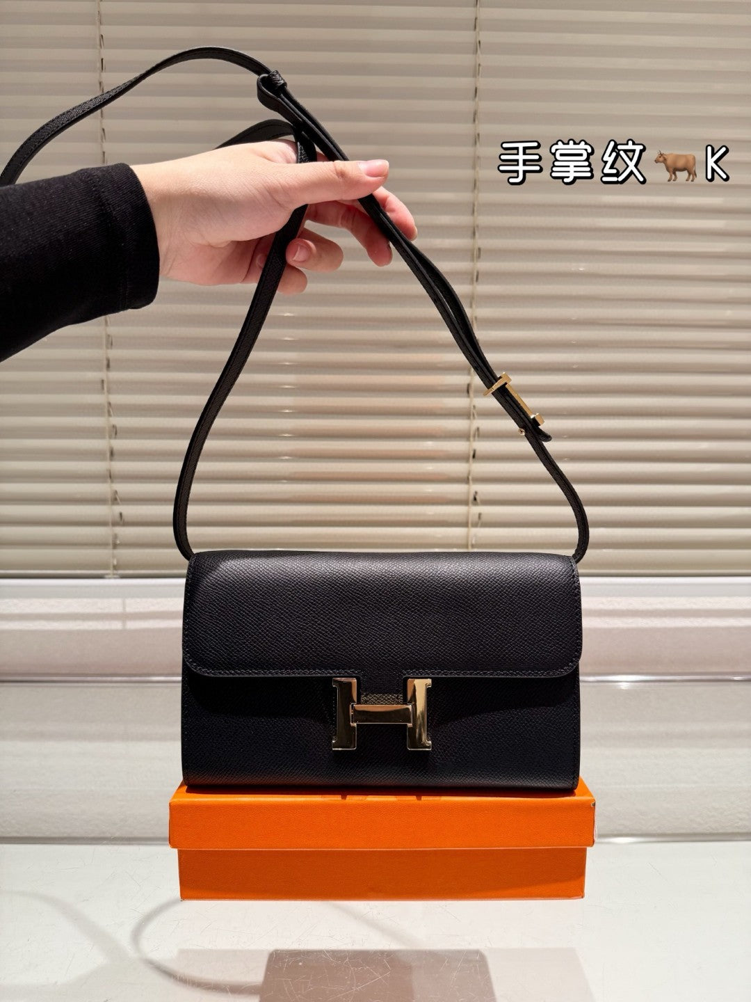 Original leather Hermes crossbody bag