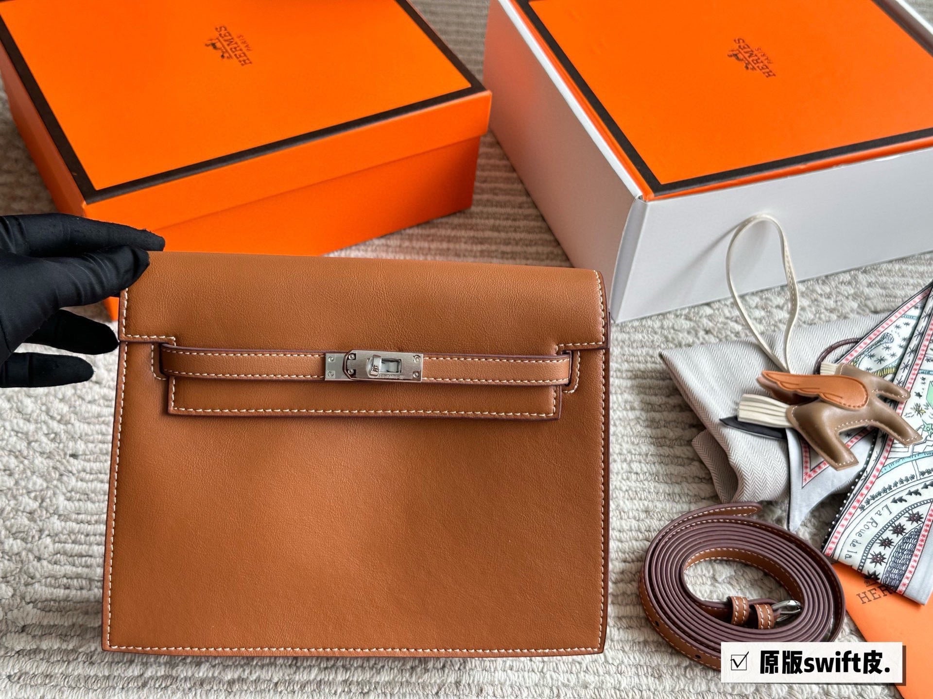 Kyoto leather Kelly Danse dancing bag