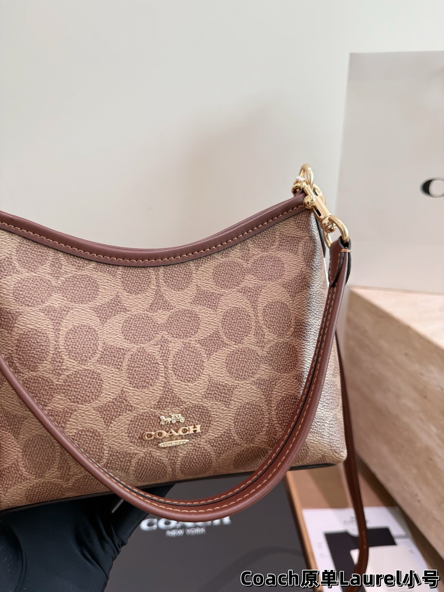 Coach bag |  The mini hobo bag is just too adorable!