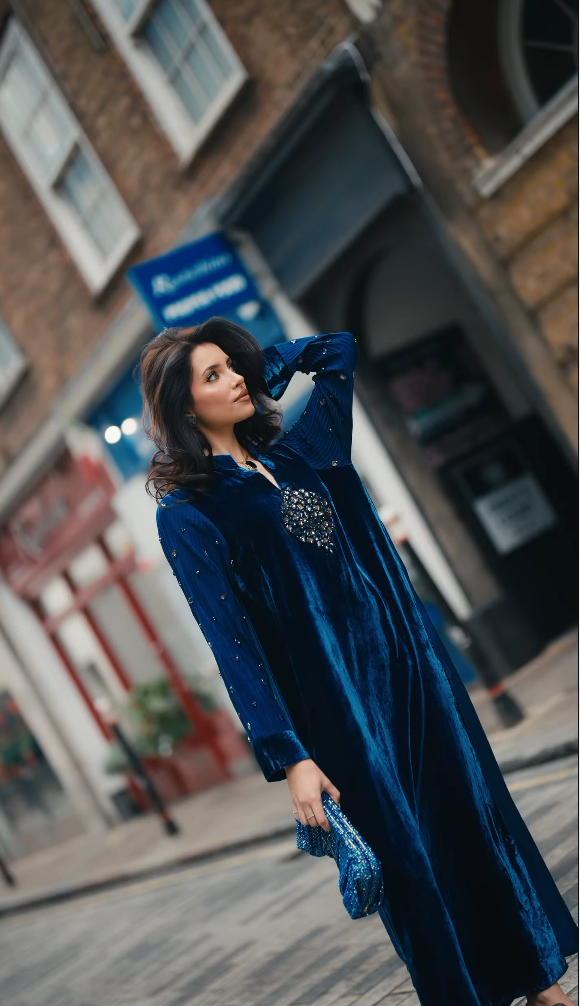 Royal Blue Velvet Kaftan Dress – Pakistani Formal Wear