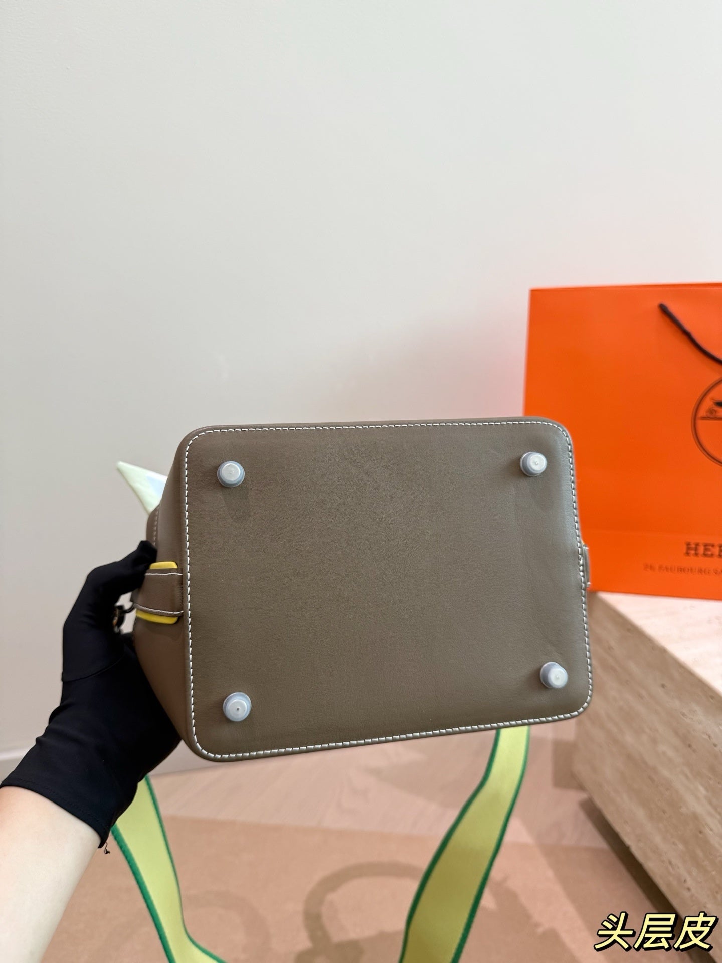 Hermes 18 Elephant Grey Toolbox 20 Milk Carton