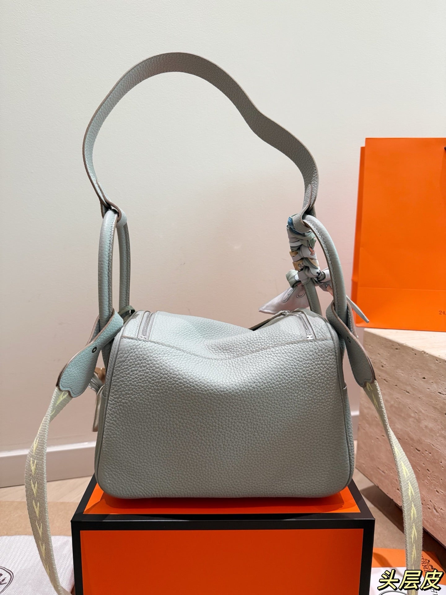 Hermès Lindy 26 Macaron Blue Handbag