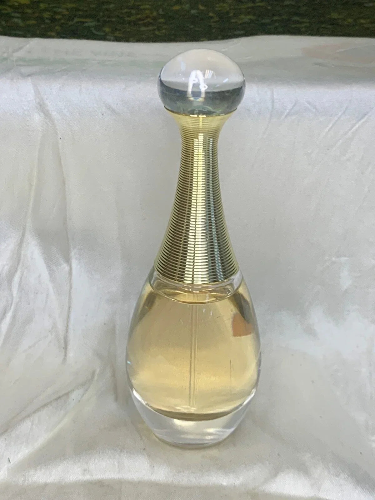 Dior J'adore Eau de Parfum Spray for Women 3.4 fl oz / 100ml – Long Lasting Floral Luxury Fragrance